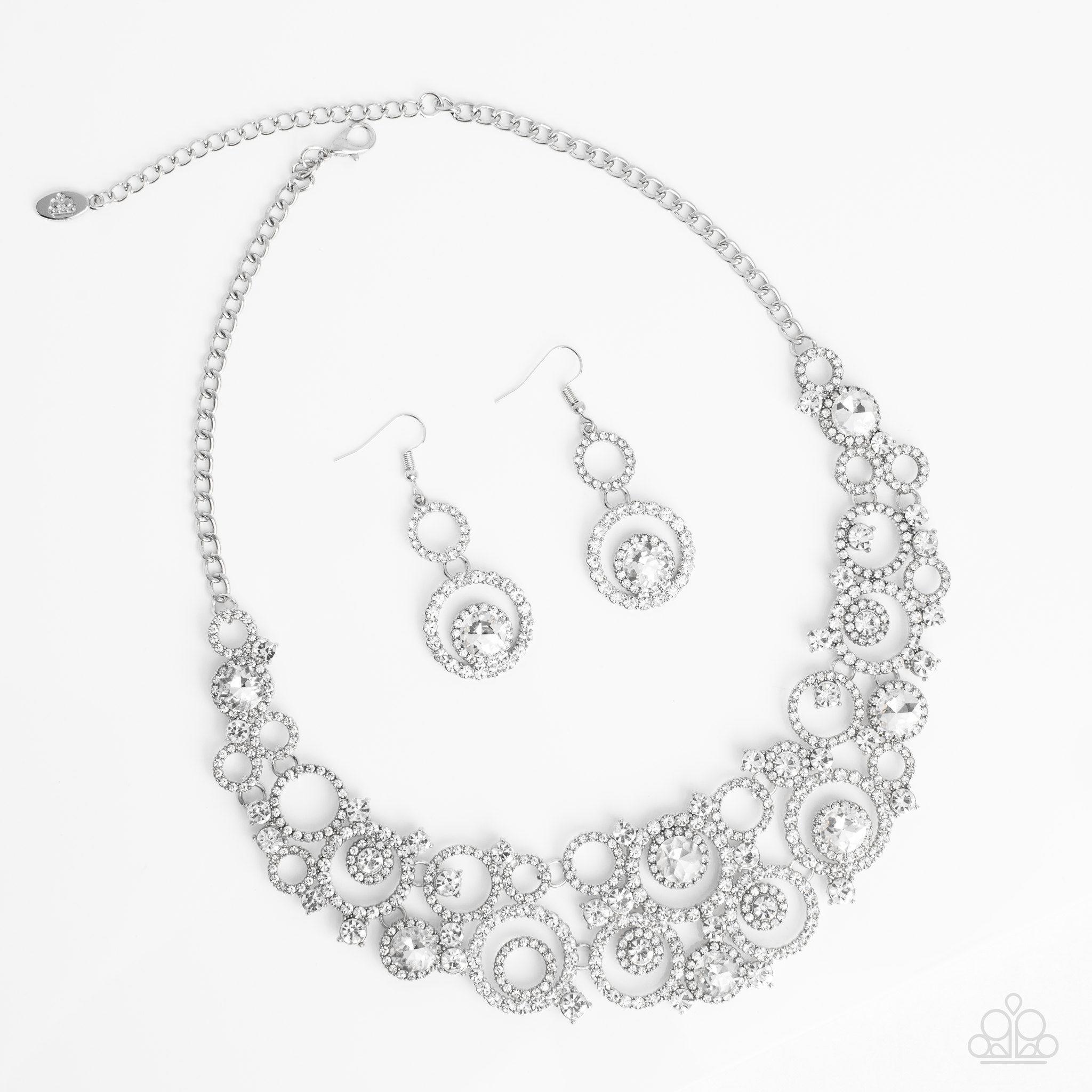 Are you looking for dazzling sparkle that defies the norm? Shop