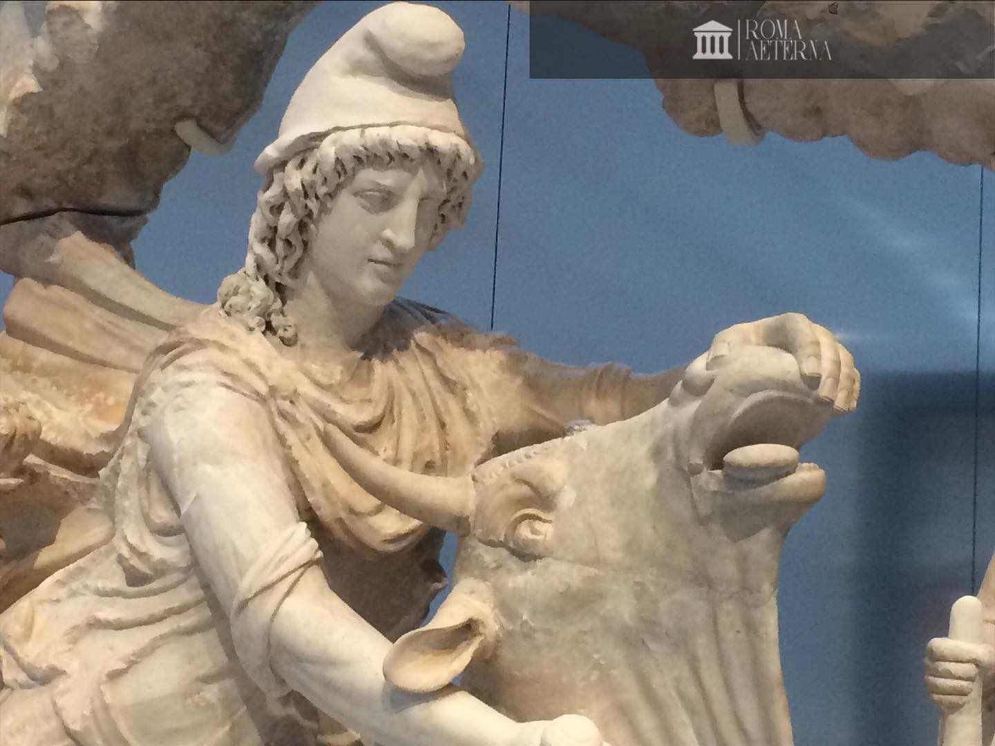 Roma Aeterna (Archéologie et Histoire) - Détails du relief représentant ...