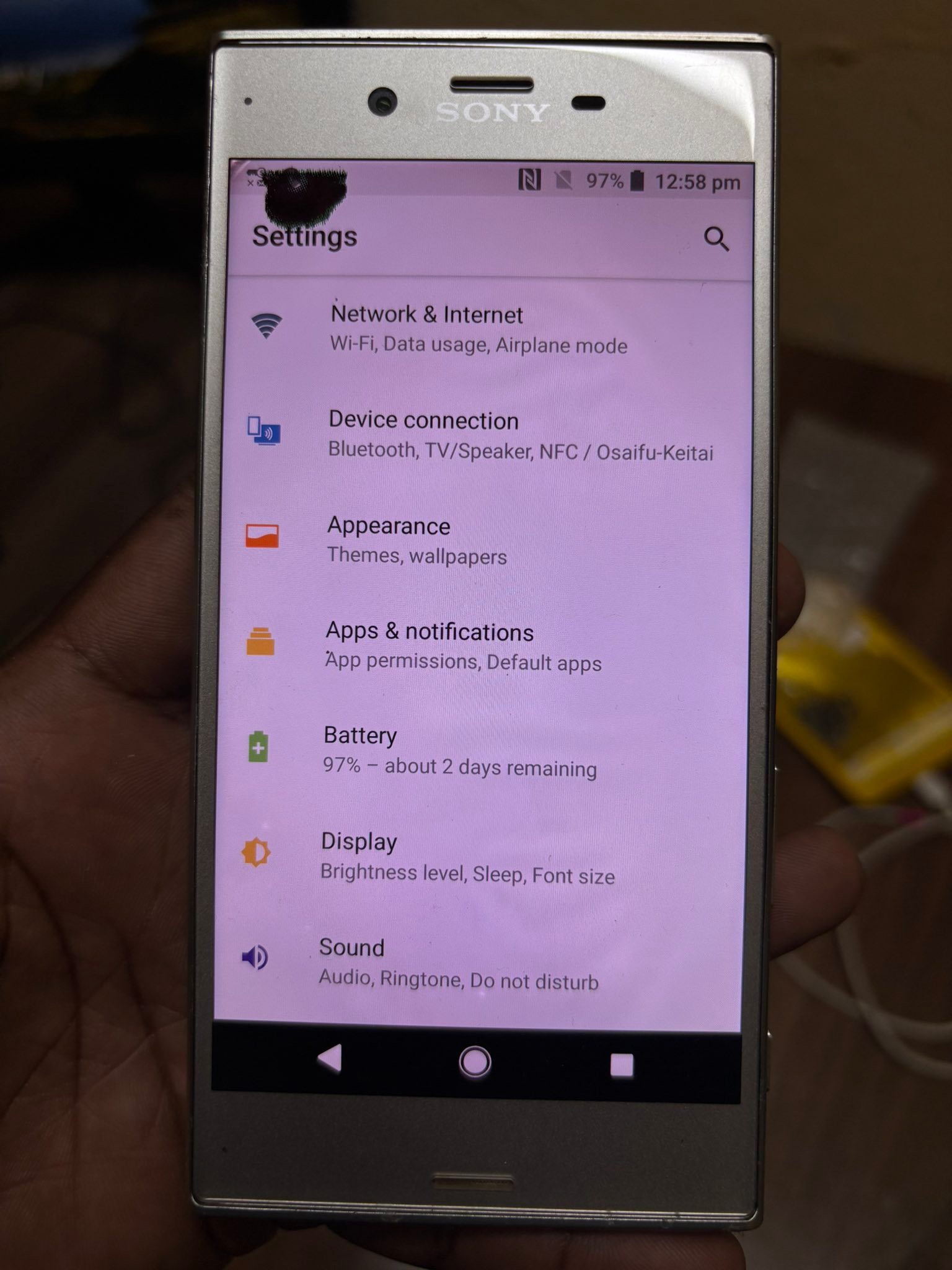 Sony ZX 32gb 3gb ram Small dent K88,000 Call me 0888882808 Mzuzu town