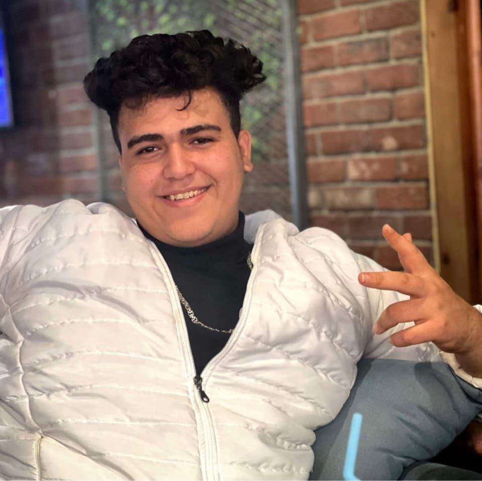 مانو