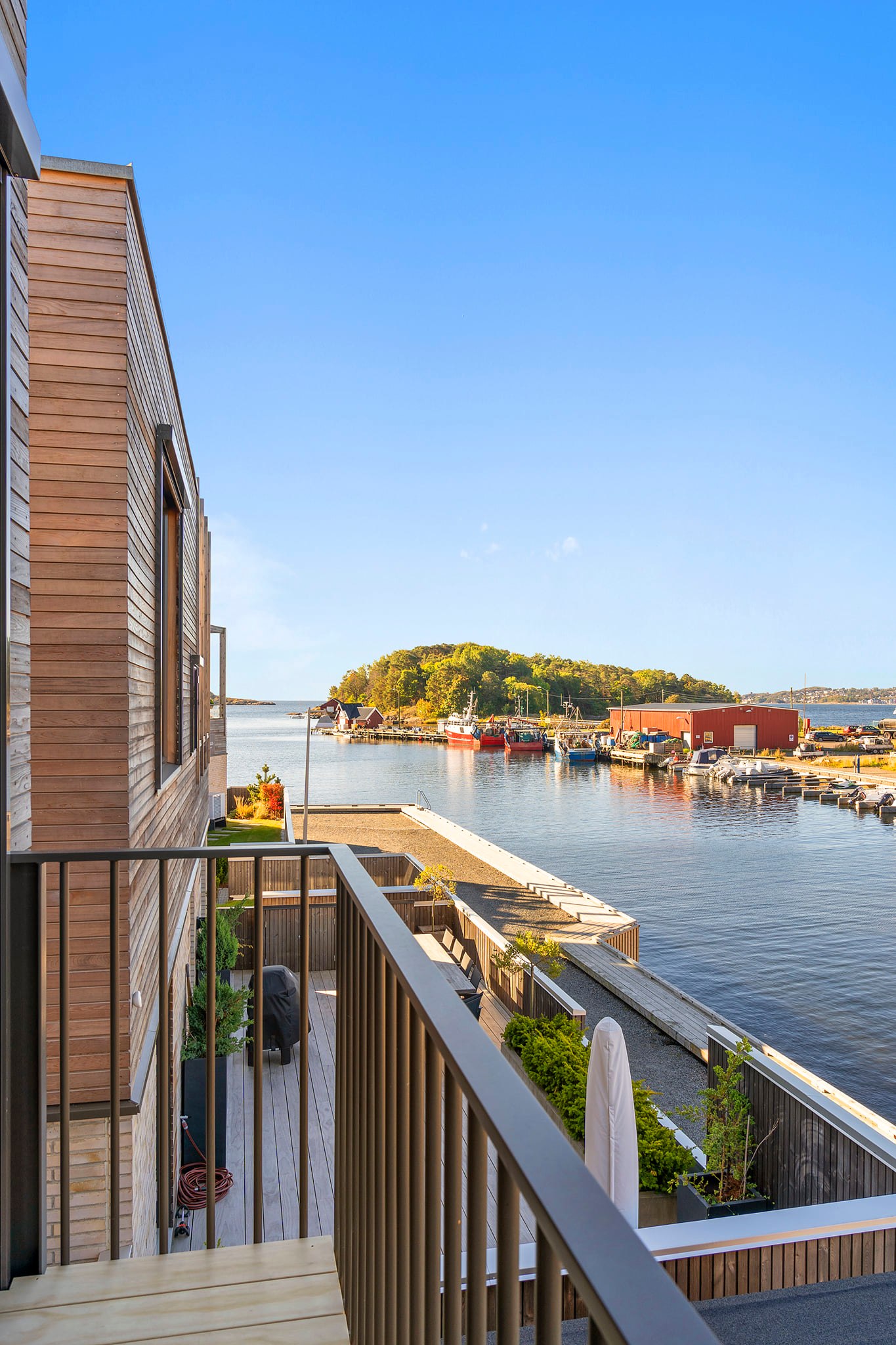 Saltbrygga - Utsikt fra takterrassen på Townhouse🚤 @lundhagem | Facebook
