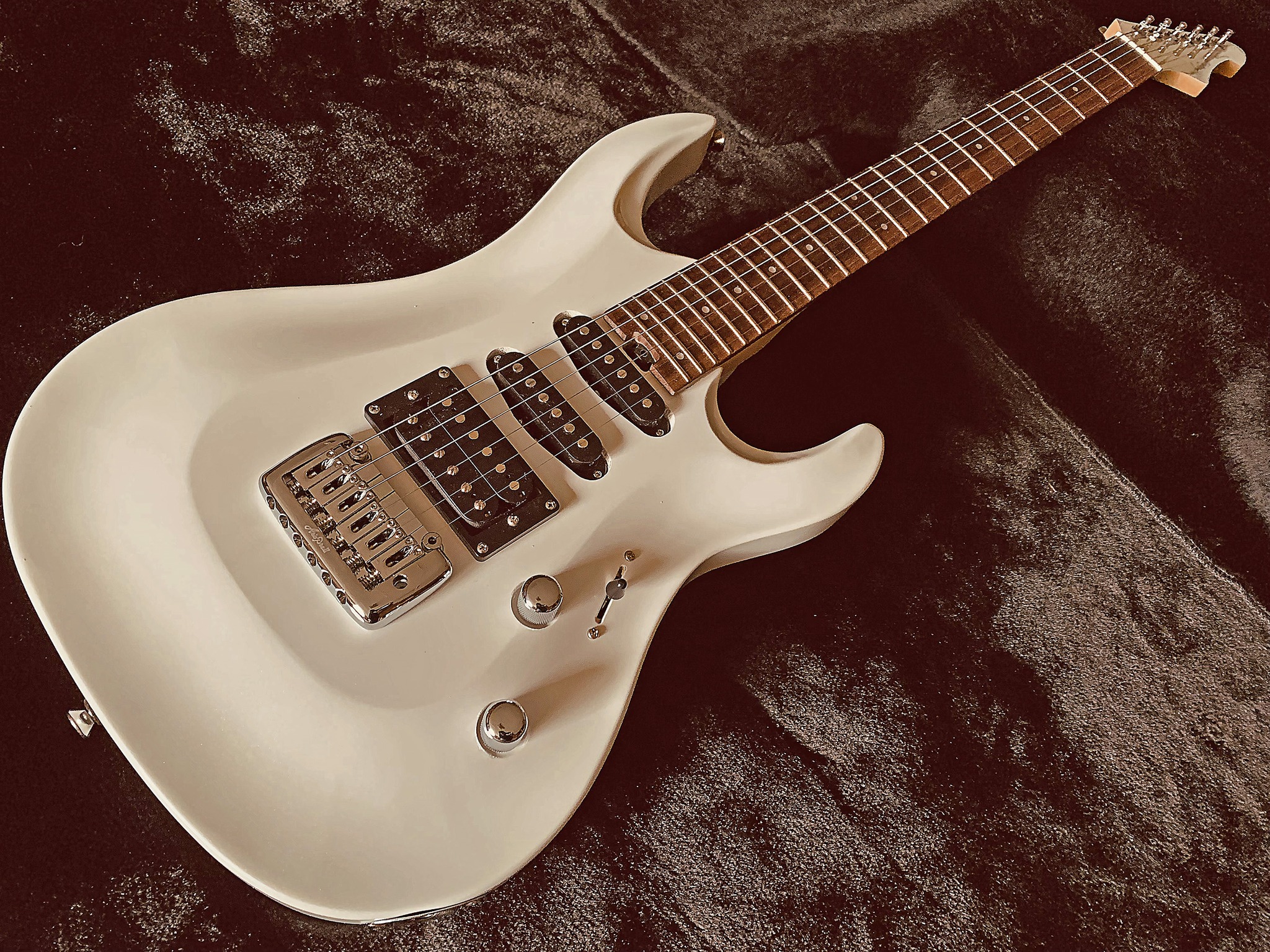 Aria Pro Magna Series MA 600 electric guitar for sale
