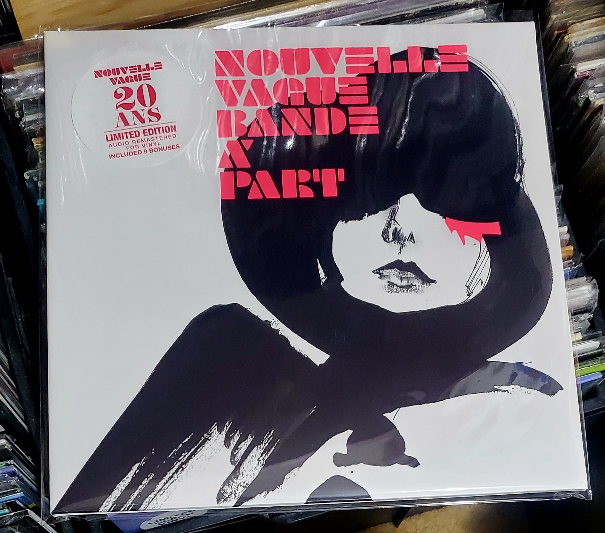Nouvelle Vague reissues 2nd album with bonus tracks