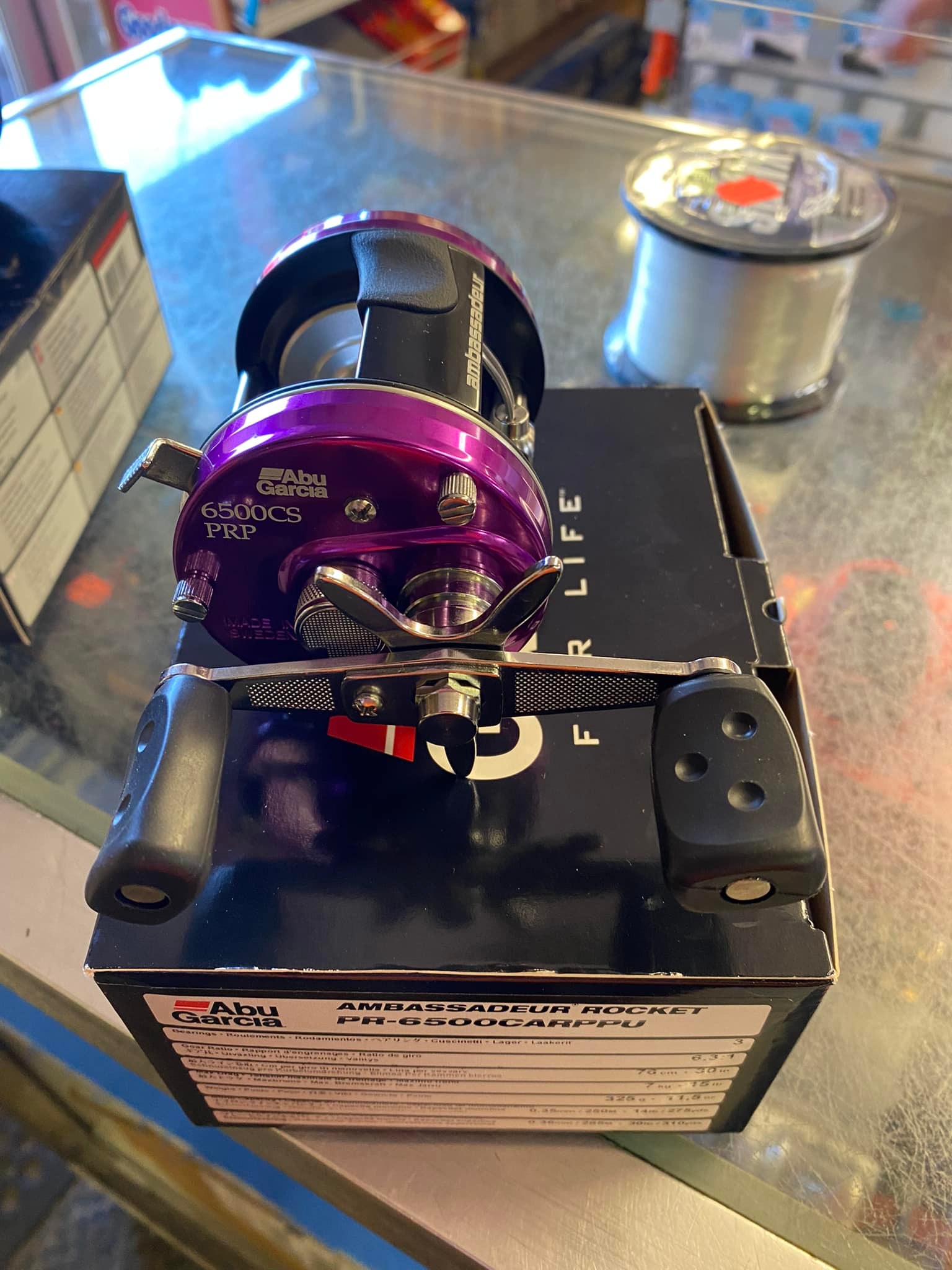 abu garcia ambassadeur 5500cs pro rocket purple 7000 CS Reel uptide or light boat reel and the ABU 7000 CS Pro Rocket version excels at these tasks plus it looks really smart into the bargain Abu 6500 Pro Rocket PMR