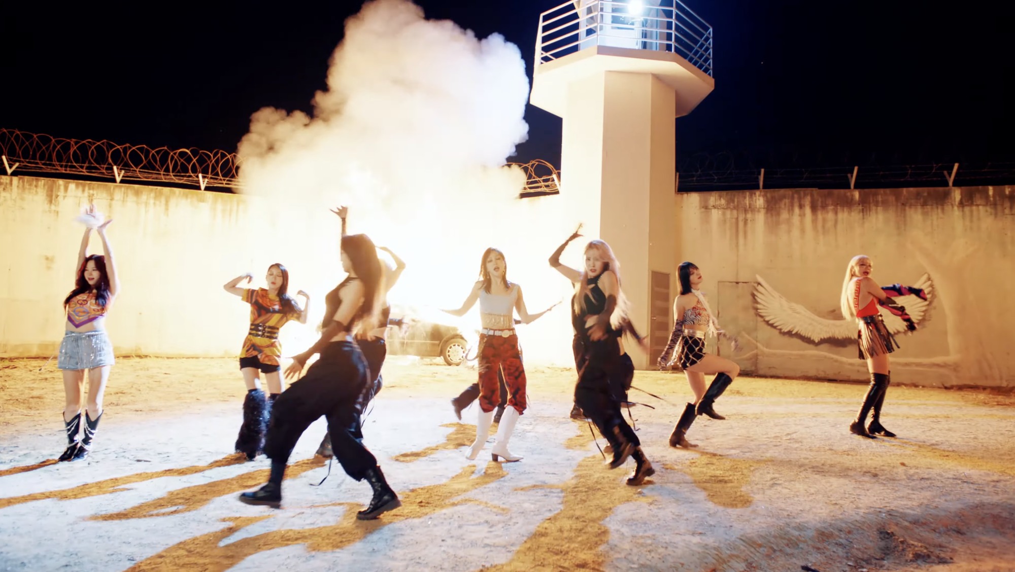 Rappler - EXID IS BACK! 🔥 The K-pop girl group released on Thursday ...