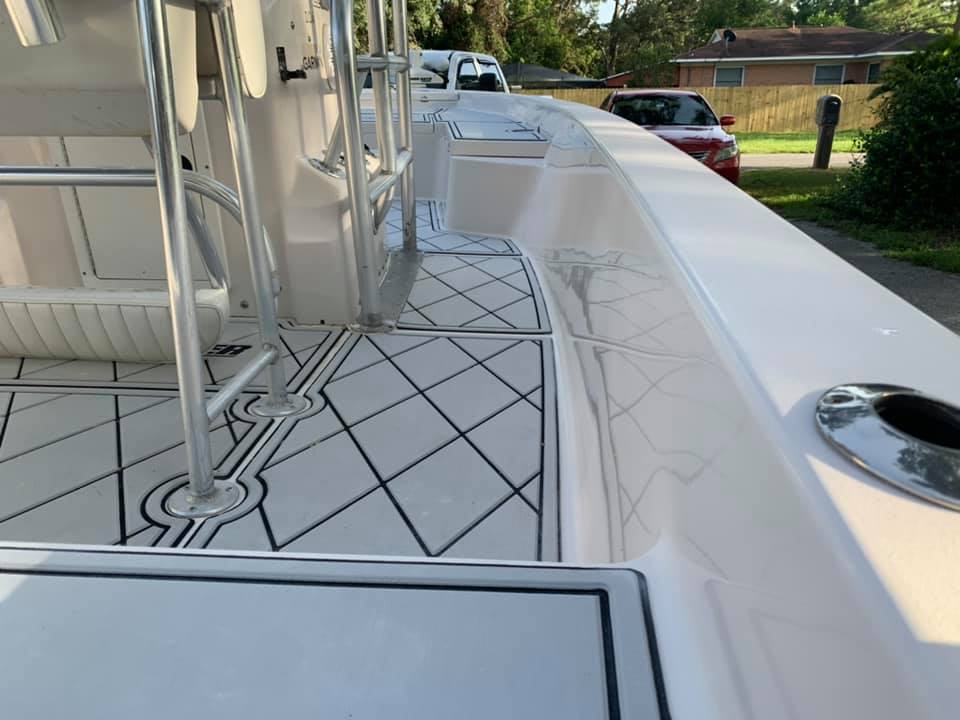 Loggerhead Hull & Boat services.