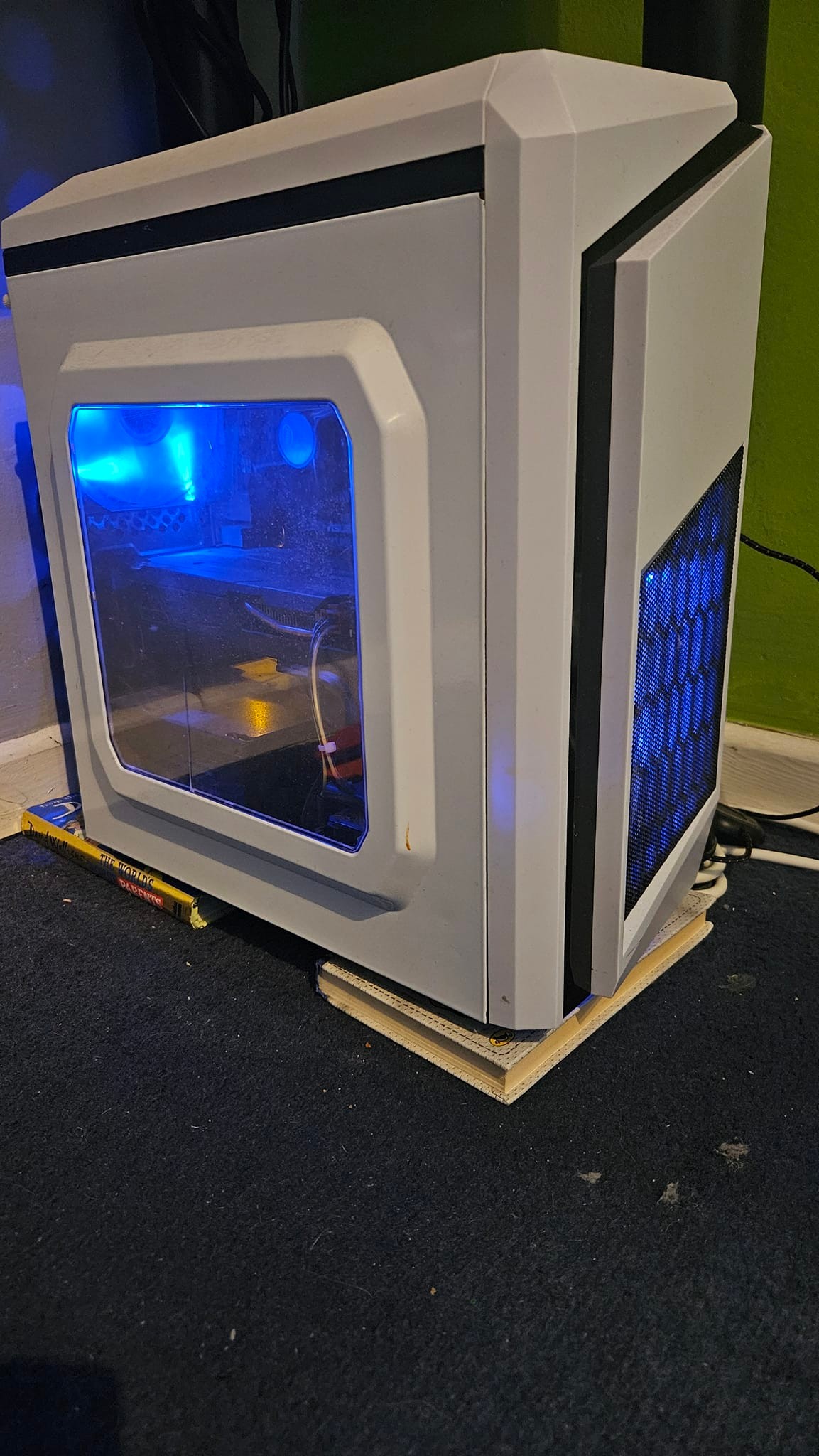 Is a computer with 1050 ti, I5 6500, 16 gb ram, 500 gb HDD, 100 gb