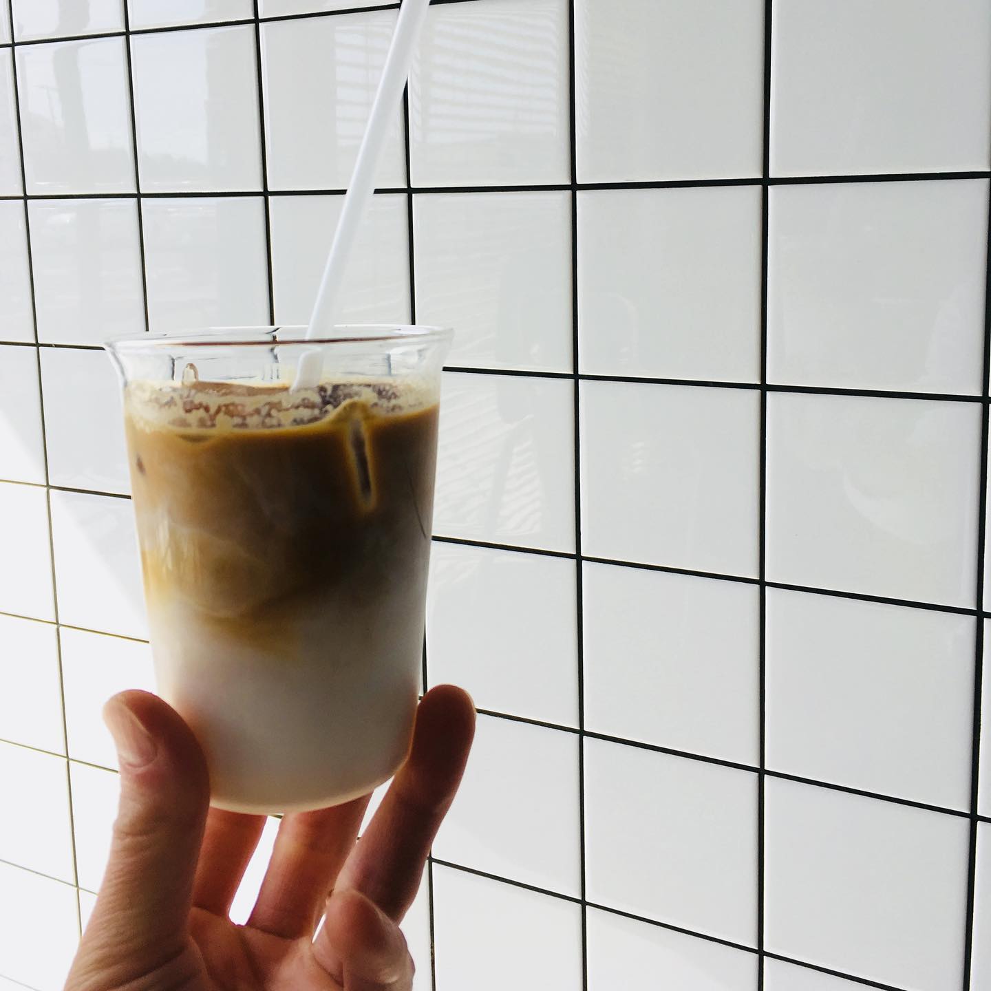 Bluebeatblandcafe 11 19 Food Lo 17時頃 ３月より閉店時間を1時間延ばし19時までの営業にさせていただきます Food Loは同じく17時時になりますがdrink類は19時までご用意しておりますのでお仕事帰りなど是非お立ち寄りください Bluebeatblandcafe 小豆島カフェ