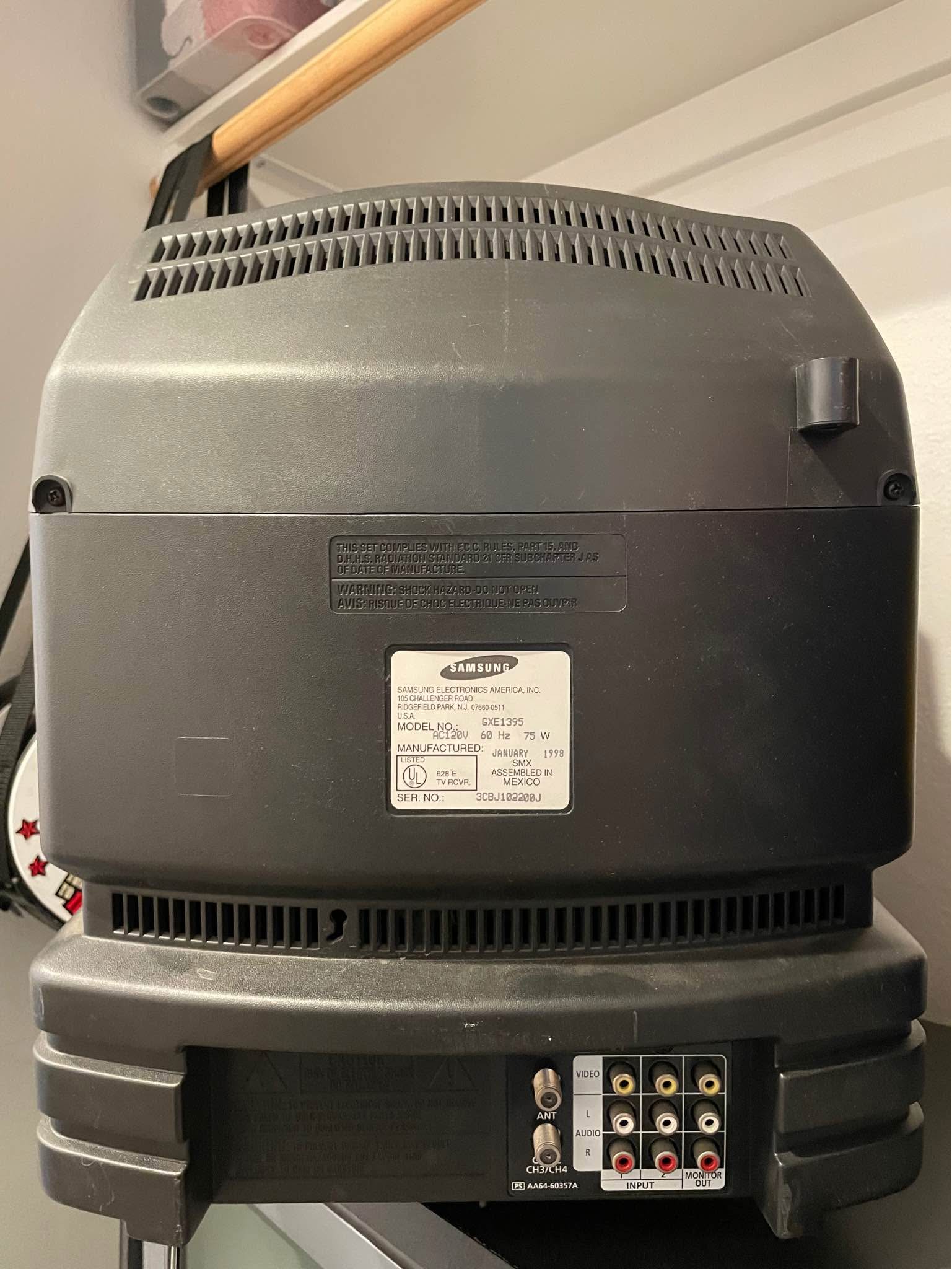 RARE Samsung GX TV GXE1395 Collectible Retro Gaming TV - TV's - Walnut ...