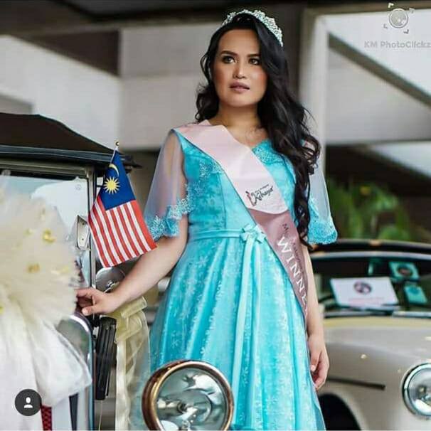 Marianny Ismail - Ms Malaysia Kebaya