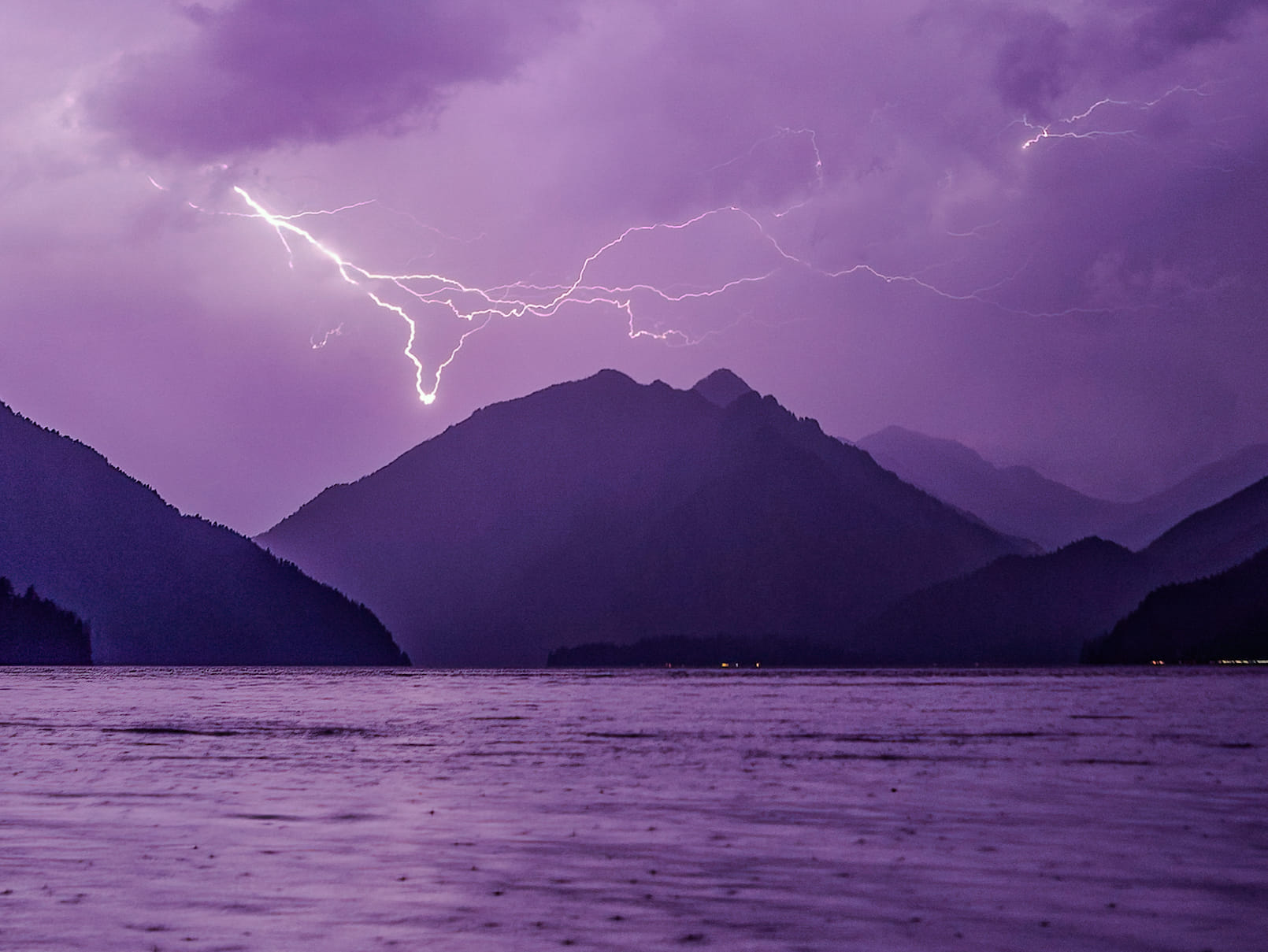 Mathew - Check out this incredible lighting bolt above Mount Storm King ...