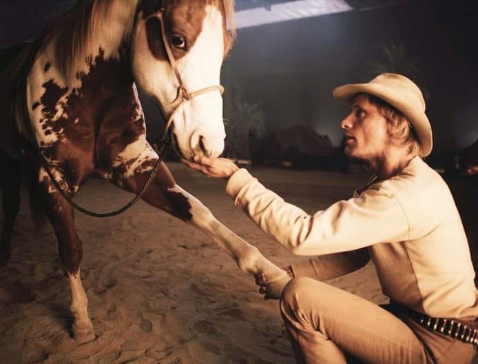 Viggo Mortensen's equestrian skills and horse affection