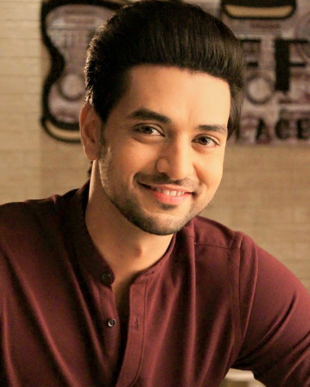 Biodata Aktor & Aktris India - 48. Shakti Arora Bio Nama Lengkap ...