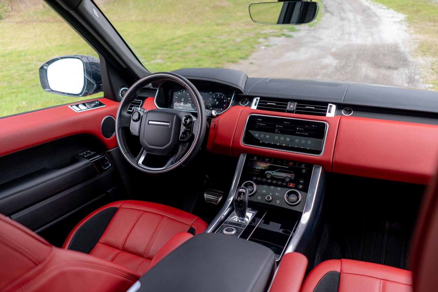 The Range Rover Sport embodies the... - Land Rover Waterloo | Facebook