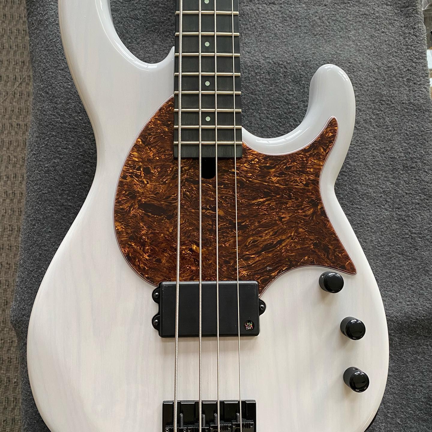 Modulus Graphite Bass Guitars - Home