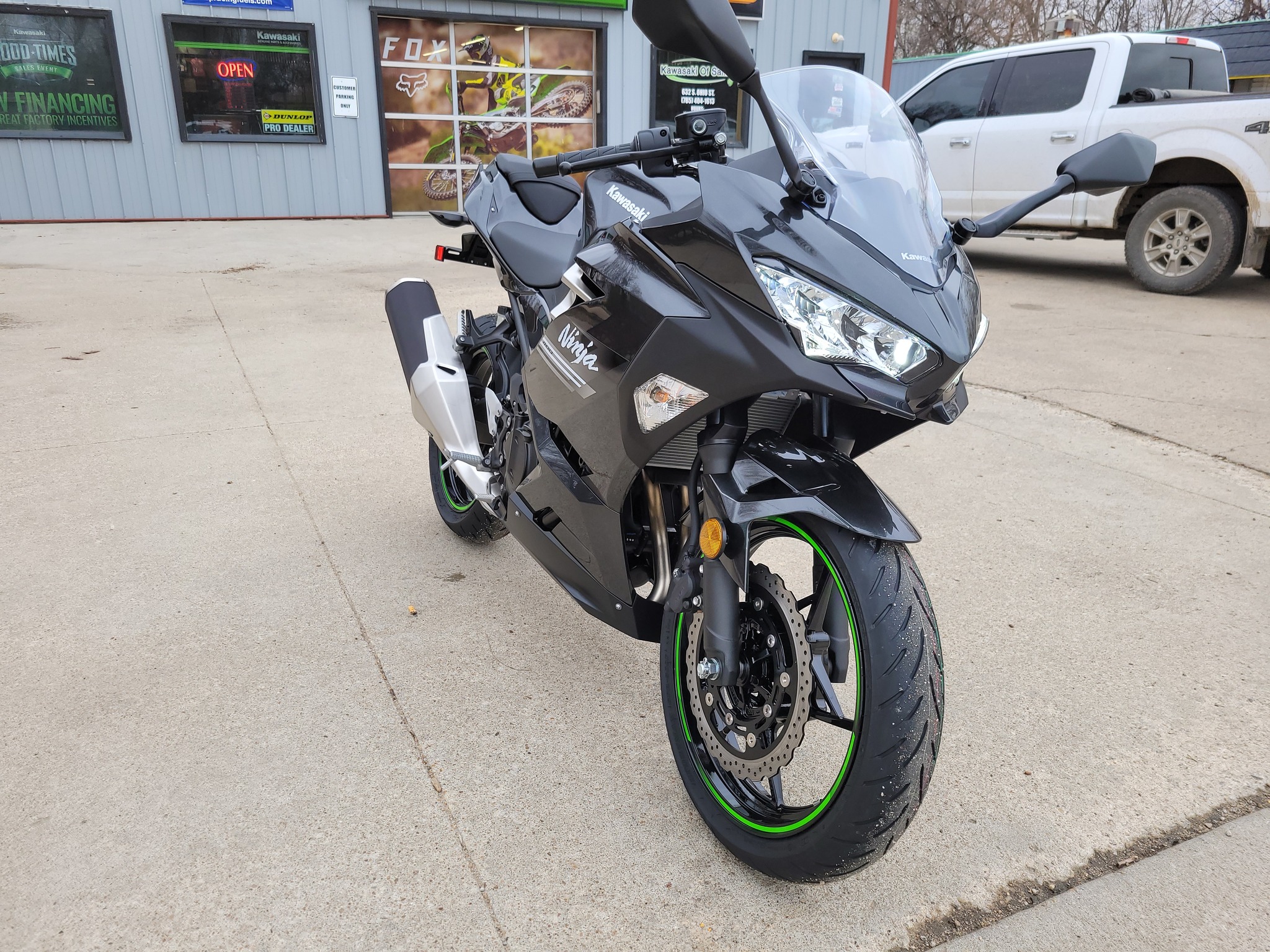 SAN.. 様 2022 Kawasaki Ninja 400 for sale at Kawasaki of Salina