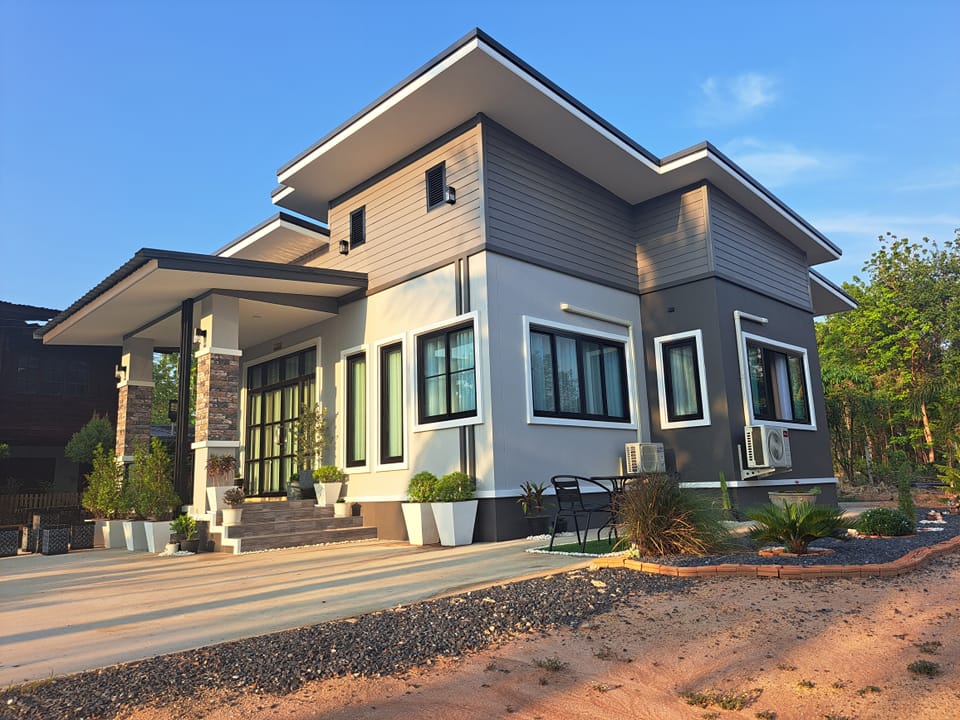 บ้านน็อคดาวน์โมเดริ์น added a new... - บ้านน็อคดาวน์โมเดริ์น