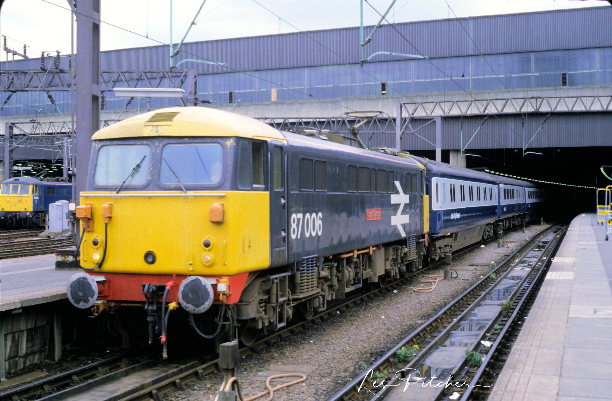 Glory Days Of Electrics | Class 87 electric loco 87006 "City of Glasgow ...