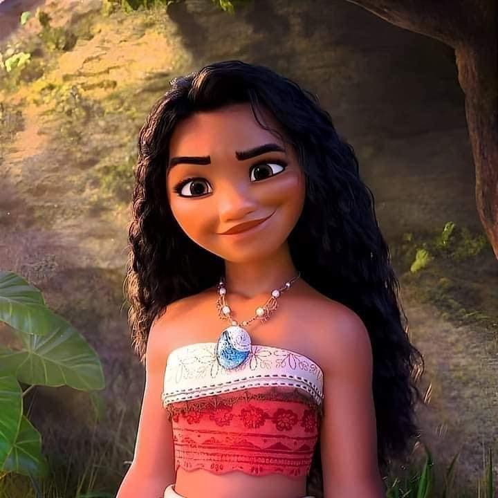 Brown skin Disney princess. 🤎