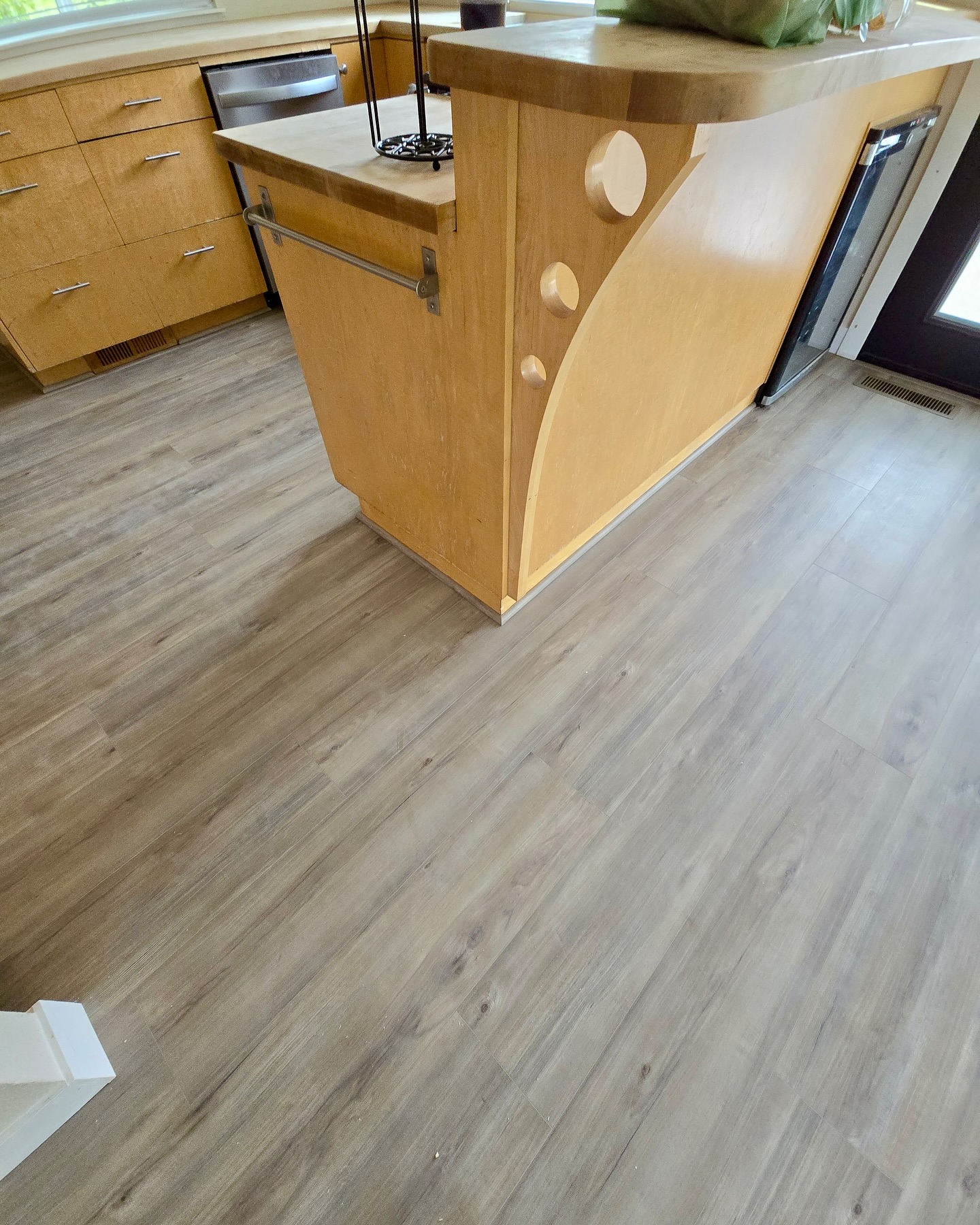 Deluxe Flooring | Rocklin CA
