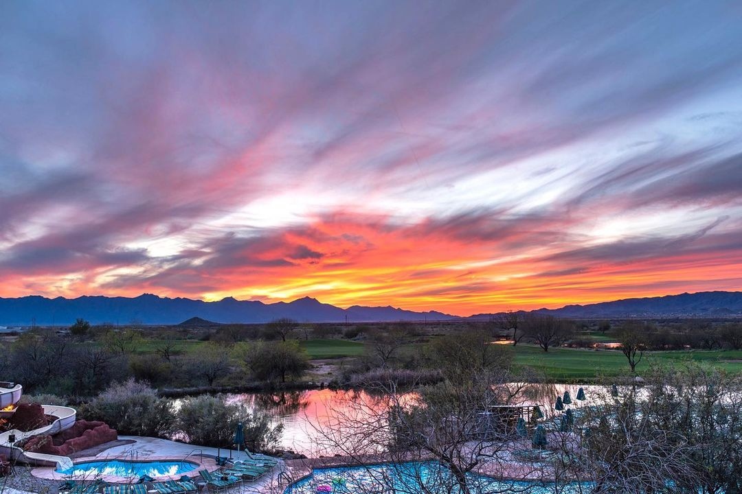 Wild - Ray·leigh Scat·ter·ing (noun): the scattering of light by ...