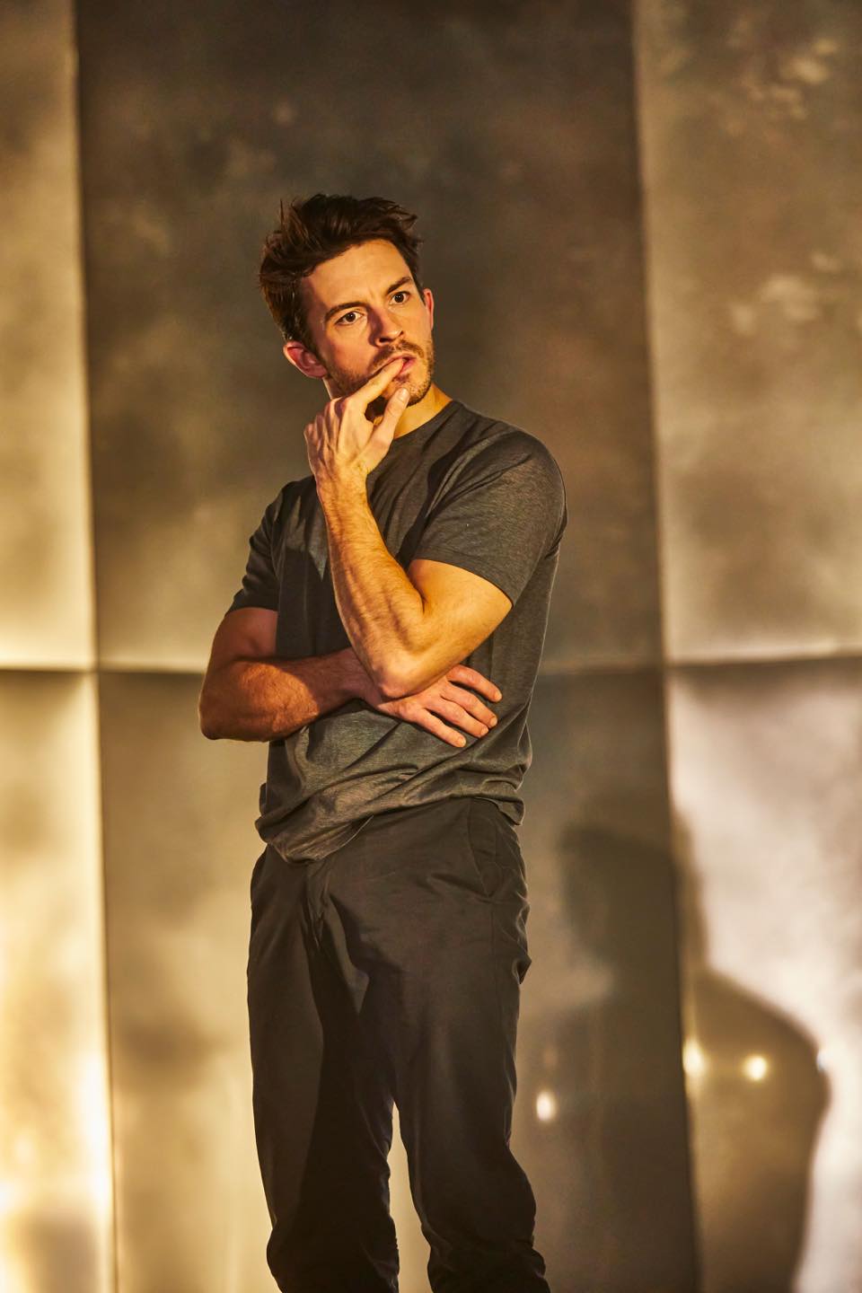 🎭 FIRST LOOK 🎭 Production images... - West End Best Friend