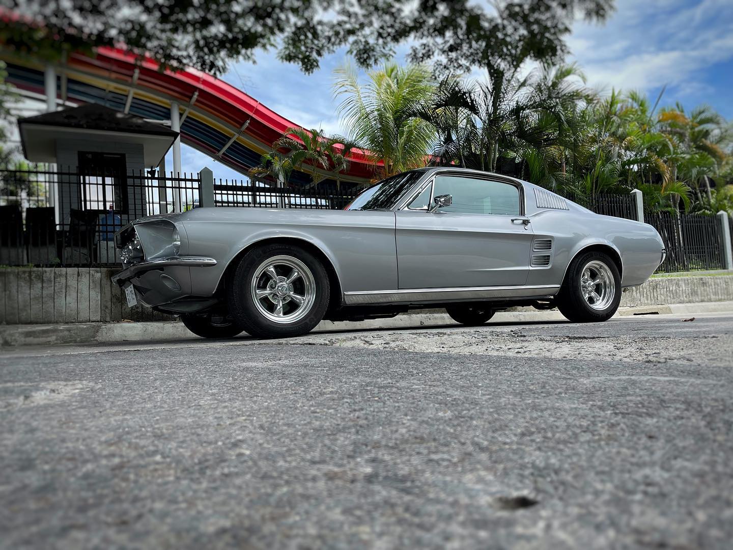 In the streets of Clark Freeport... - Classic Speed Inc