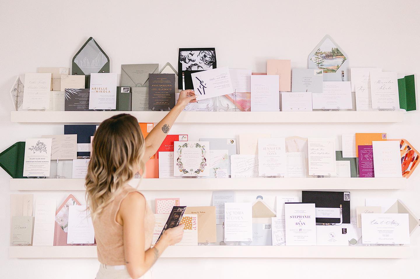 Paper & Poste - A little colour to brighten up your...
