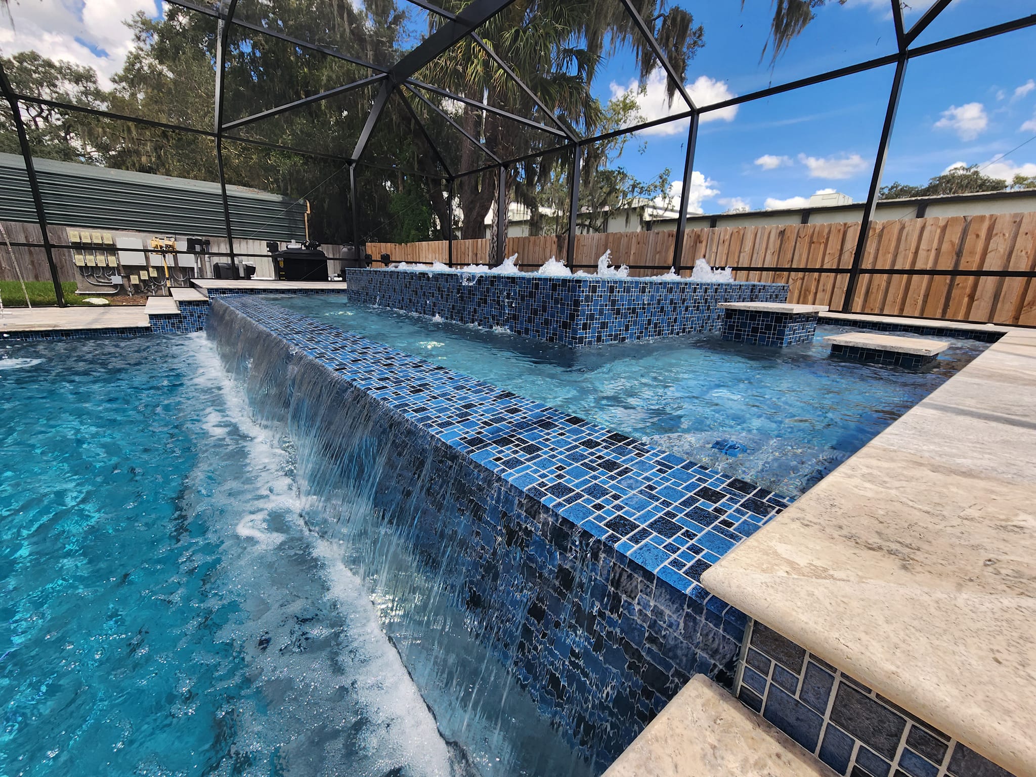 TALK ABOUT MODERN CUSTOM... - Tropical Escapes Pool Builders | Facebook