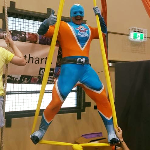 Captain Active