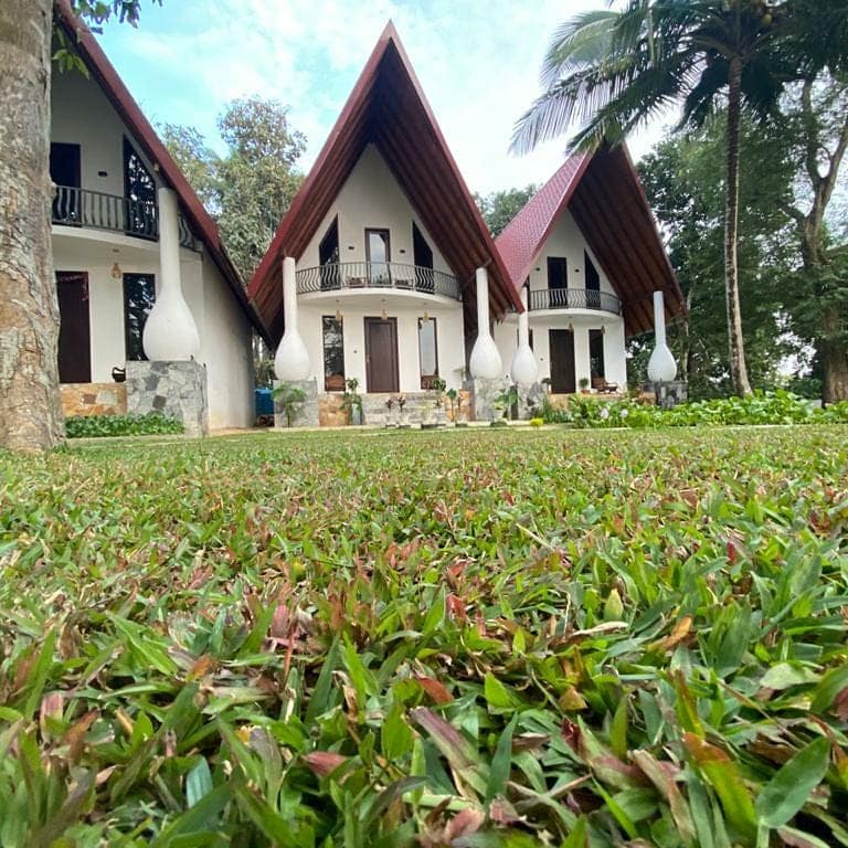 Mantara Villas මැන්ටාරා විලාස් | Matara