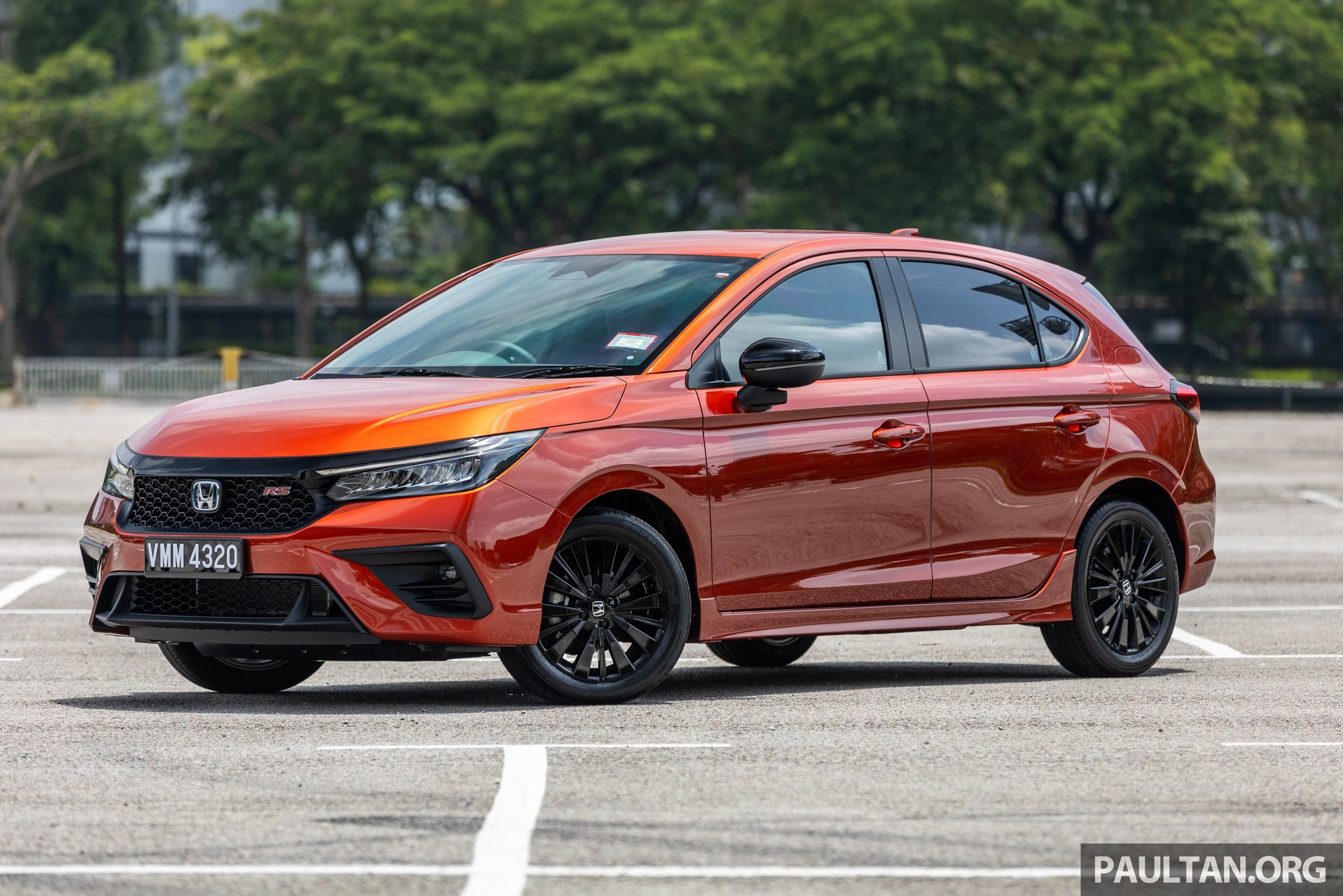 Fearless and limitless. That's the Honda City Hatchback, featuring