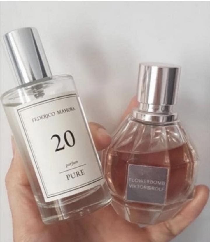 Identical perfume to Antonia's Flowers East Hampton with freesia notes