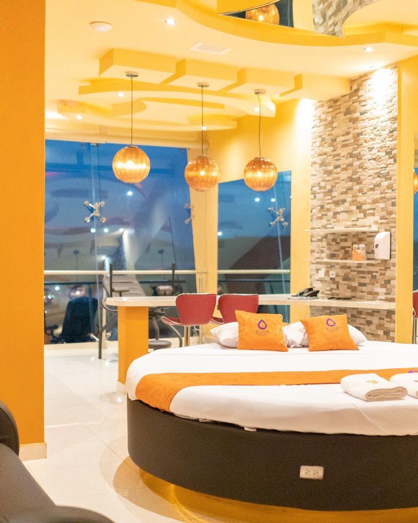 ️Disfruta de una... - Elixir Autohotel-Vip & Suites Rooms