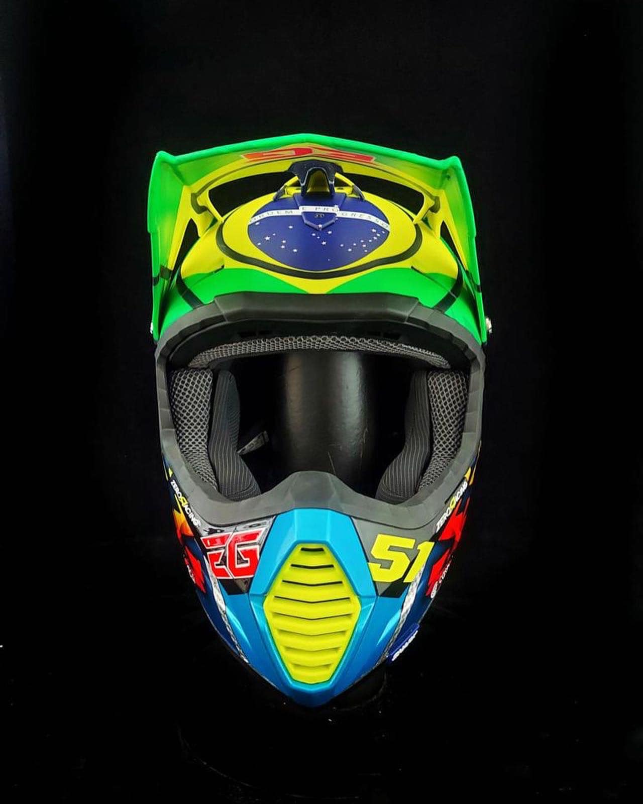 Zero Racing Helmet Design | Madrid