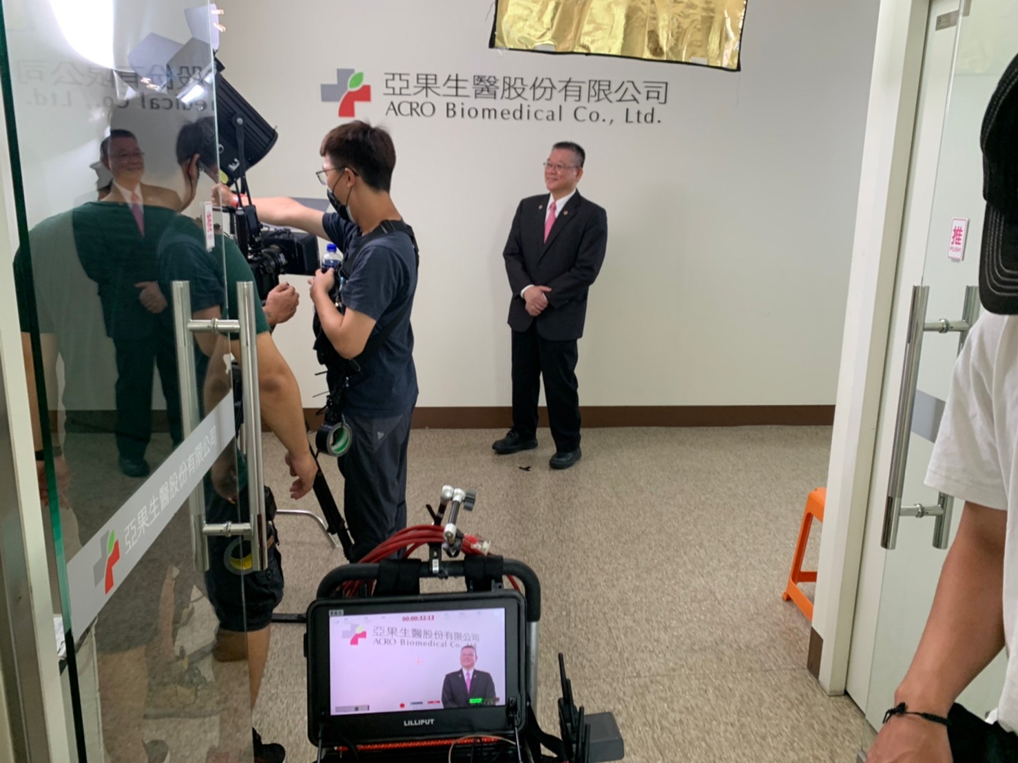 #側拍紀錄 影片拍攝不容易 短短幾秒的畫面... - ACRO Biomedical 亞果生醫股份有限公司