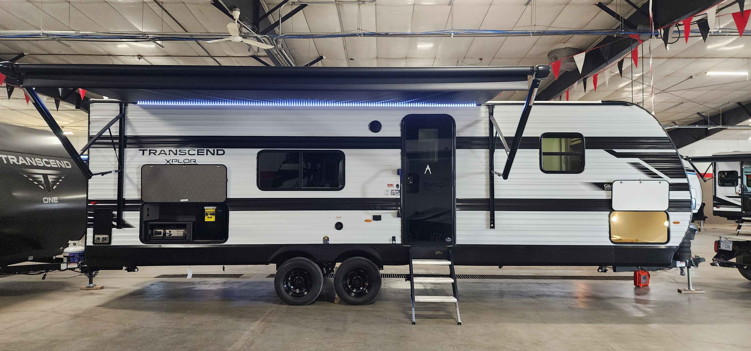 2025 GRAND DESIGN transcend xplor 26bhx
