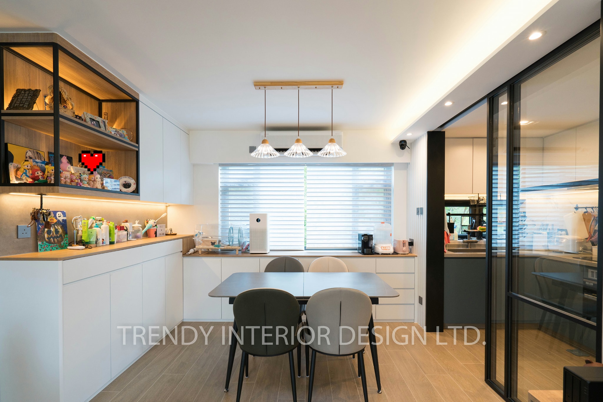 🍀700呎村屋設計,特色牆用近期大熱條子造型,令... - Trendy Interior Design Ltd卓迪室內設計 | Facebook