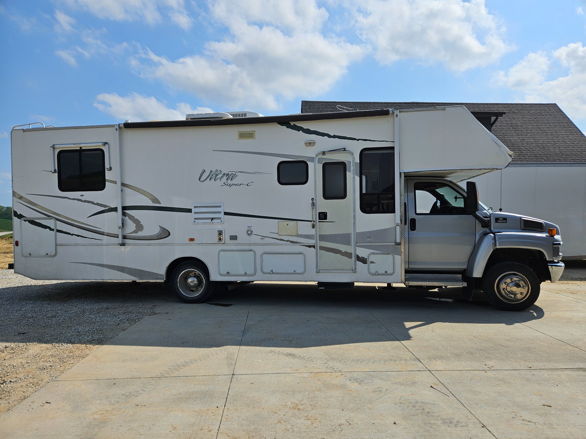 2005 Gulf Stream ultra conq super c m6316 - RVs & Campers - Blair ...