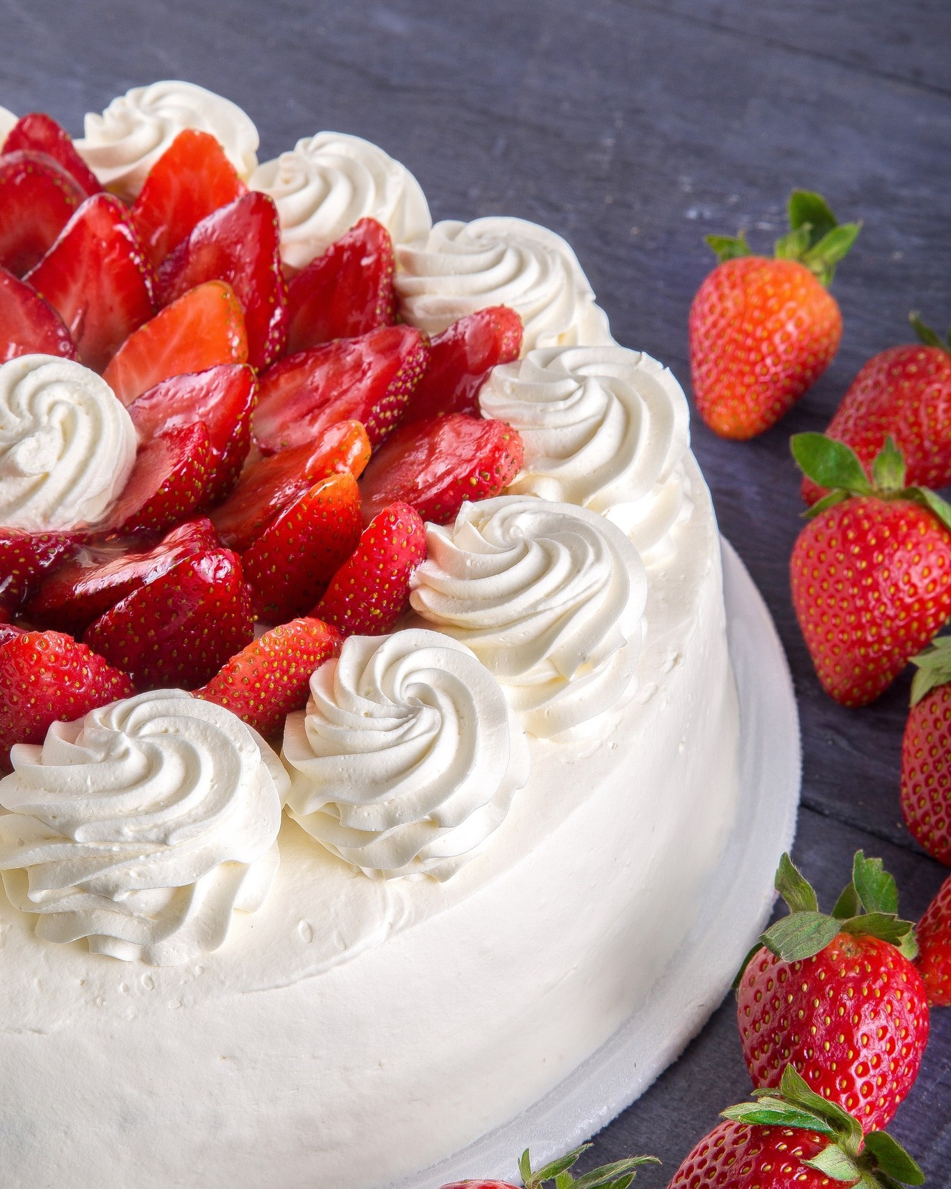 Patsy - 🥳 ¡Domingo en familiar con el original y mejor pastel de Fresas ...