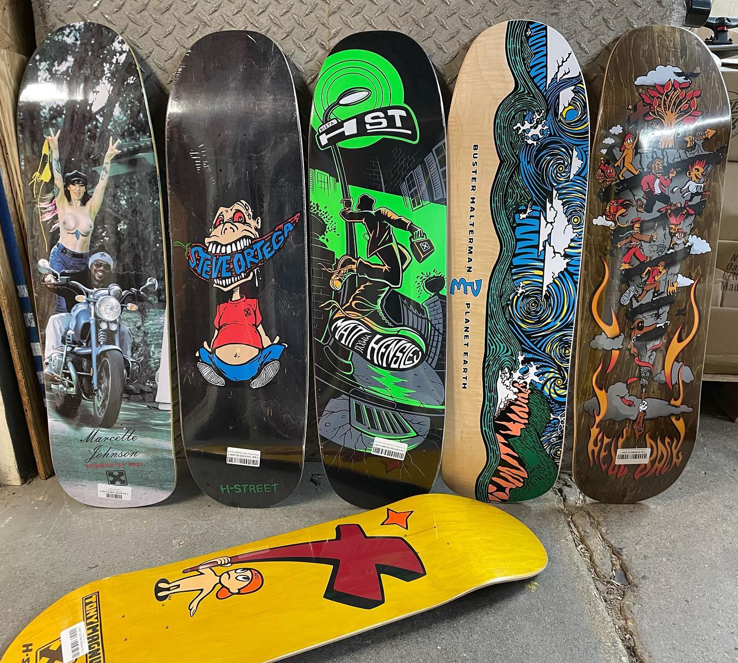 Who else owned an Eddie El Gato Elguera H-Street skateboard?
