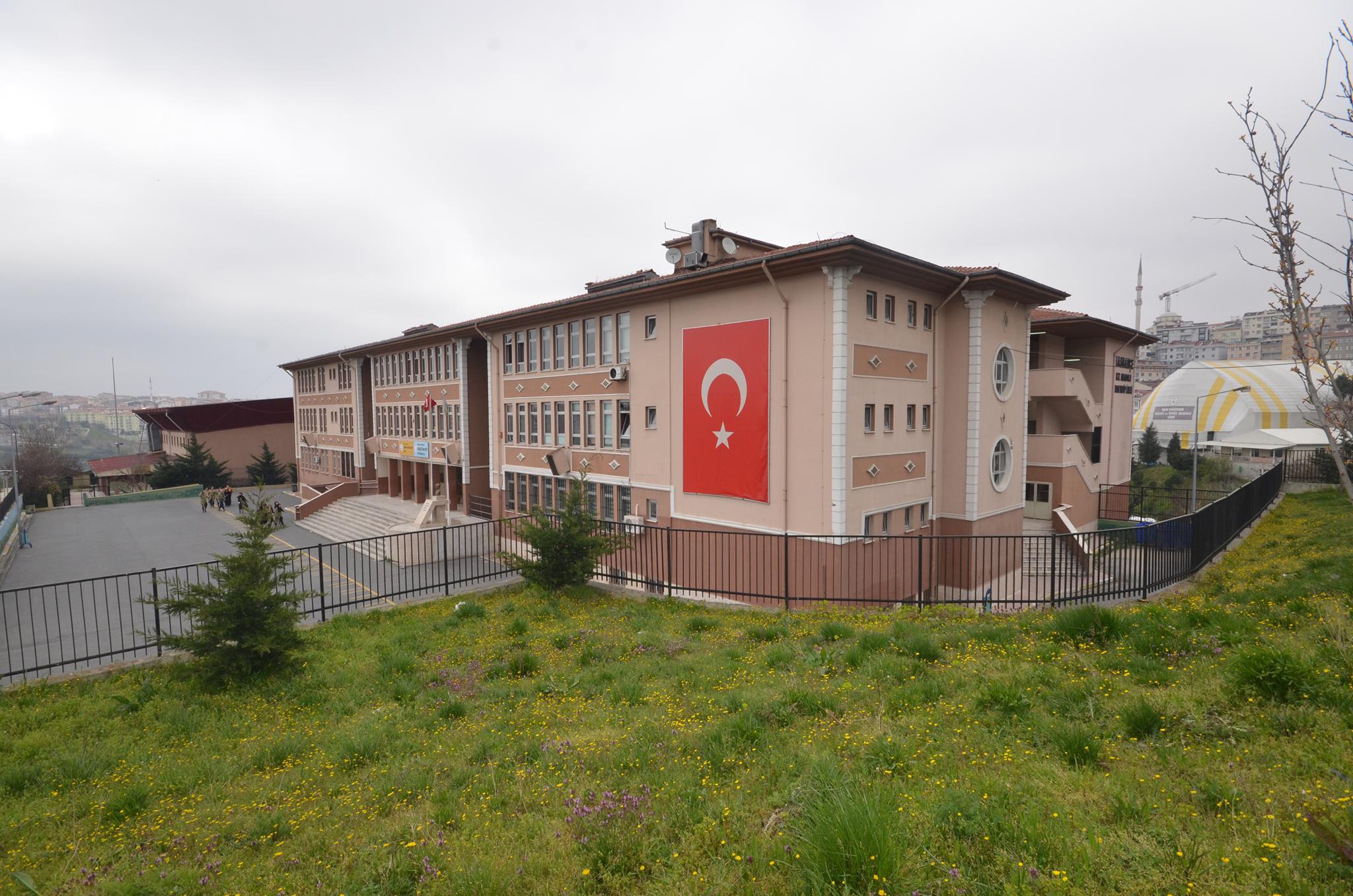 Mimar Sinan İmam Hatip... - Mimar Sinan İmam Hatip Ortaokulu
