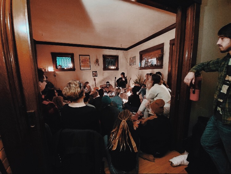 Corner Sessions