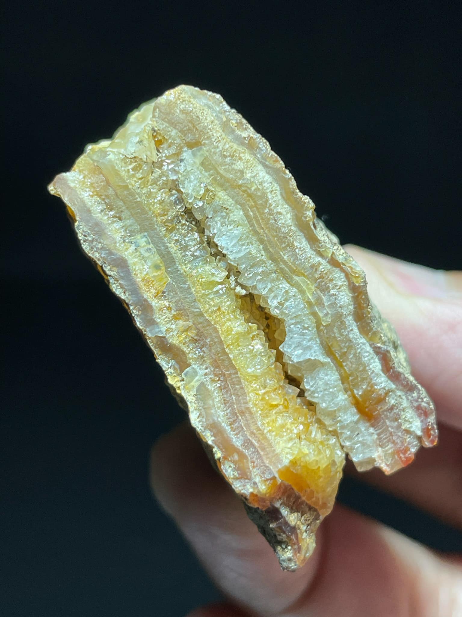 みずなら様 国産鉱物　花石瑪瑙　No.4　ビックサイズ！ 瑪瑙 4個（新潟県産）