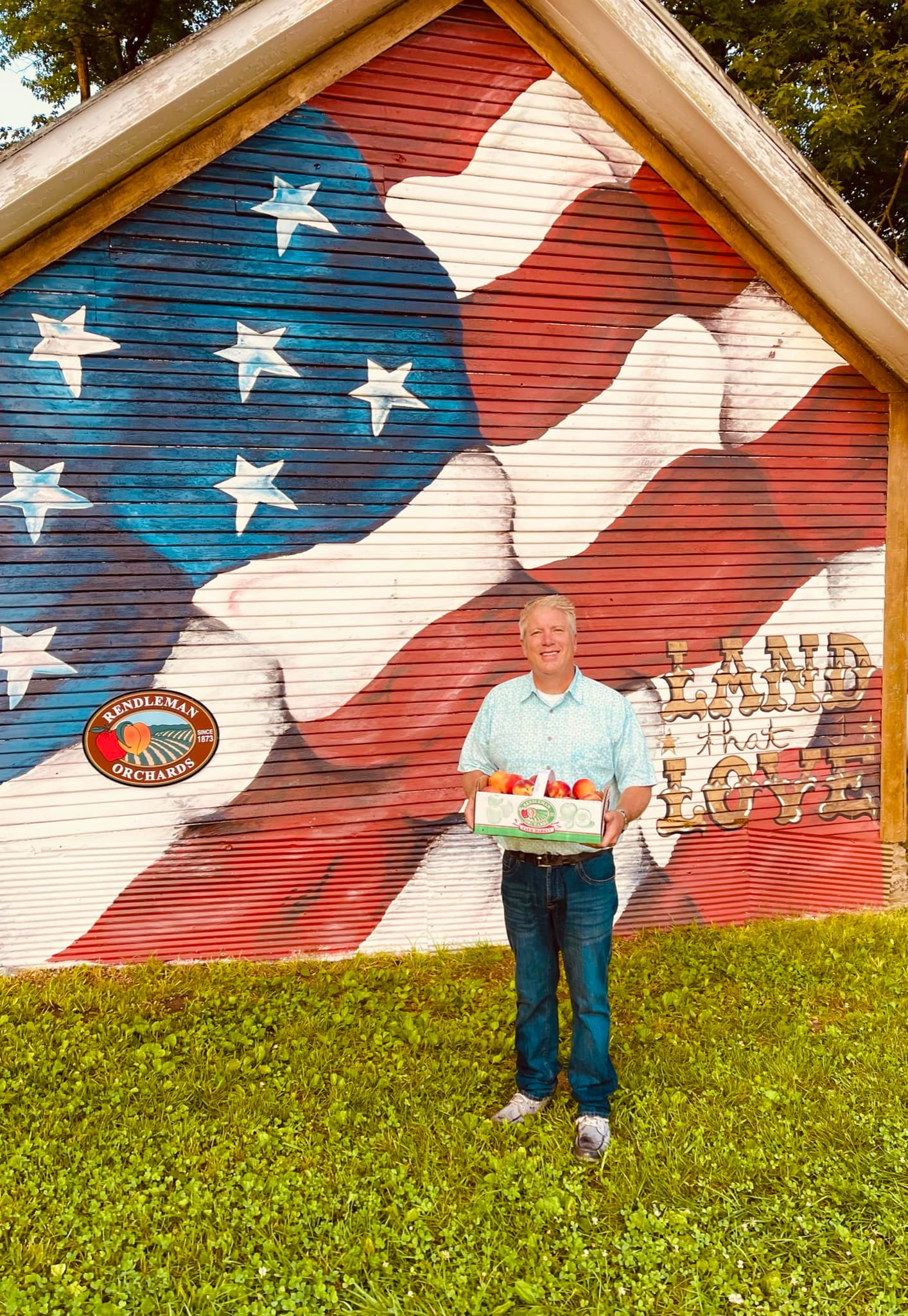 🍑 Now OPEN 7 days a week!! 🍑 We have... - Rendleman Orchards | Facebook