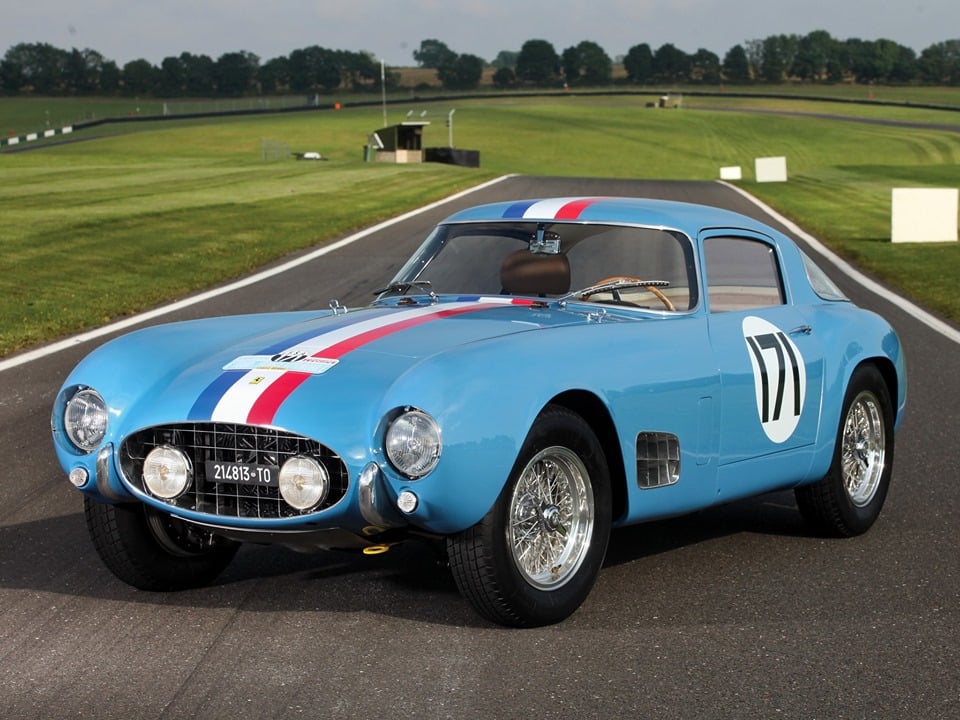This Tailor Made #Ferrari812GTS was inspired by the 1956 winner of