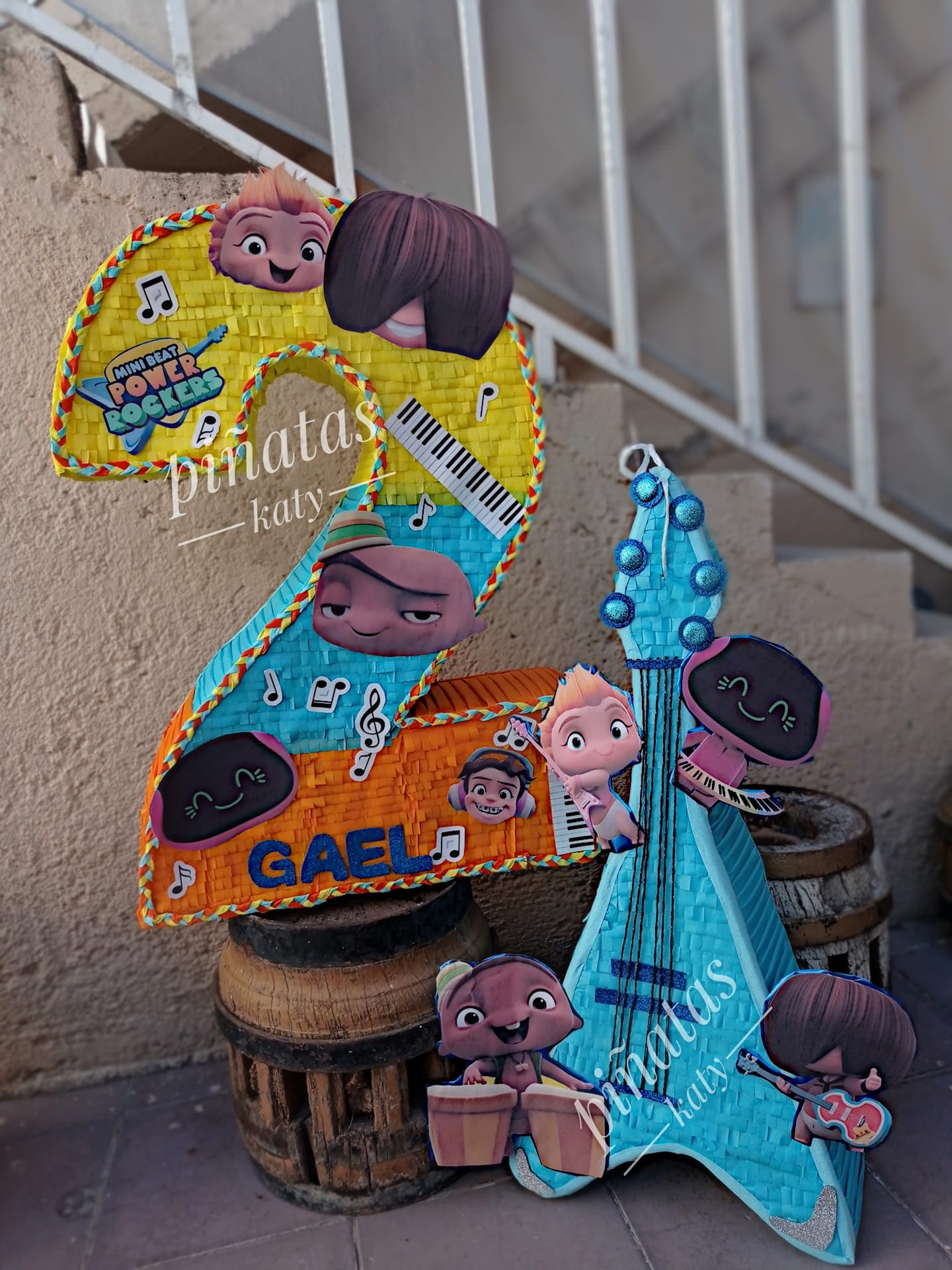 Piñatas KATY - 👶Mini beat power rockers 🎸🎸 🎶🎵 Felicidades... | Facebook