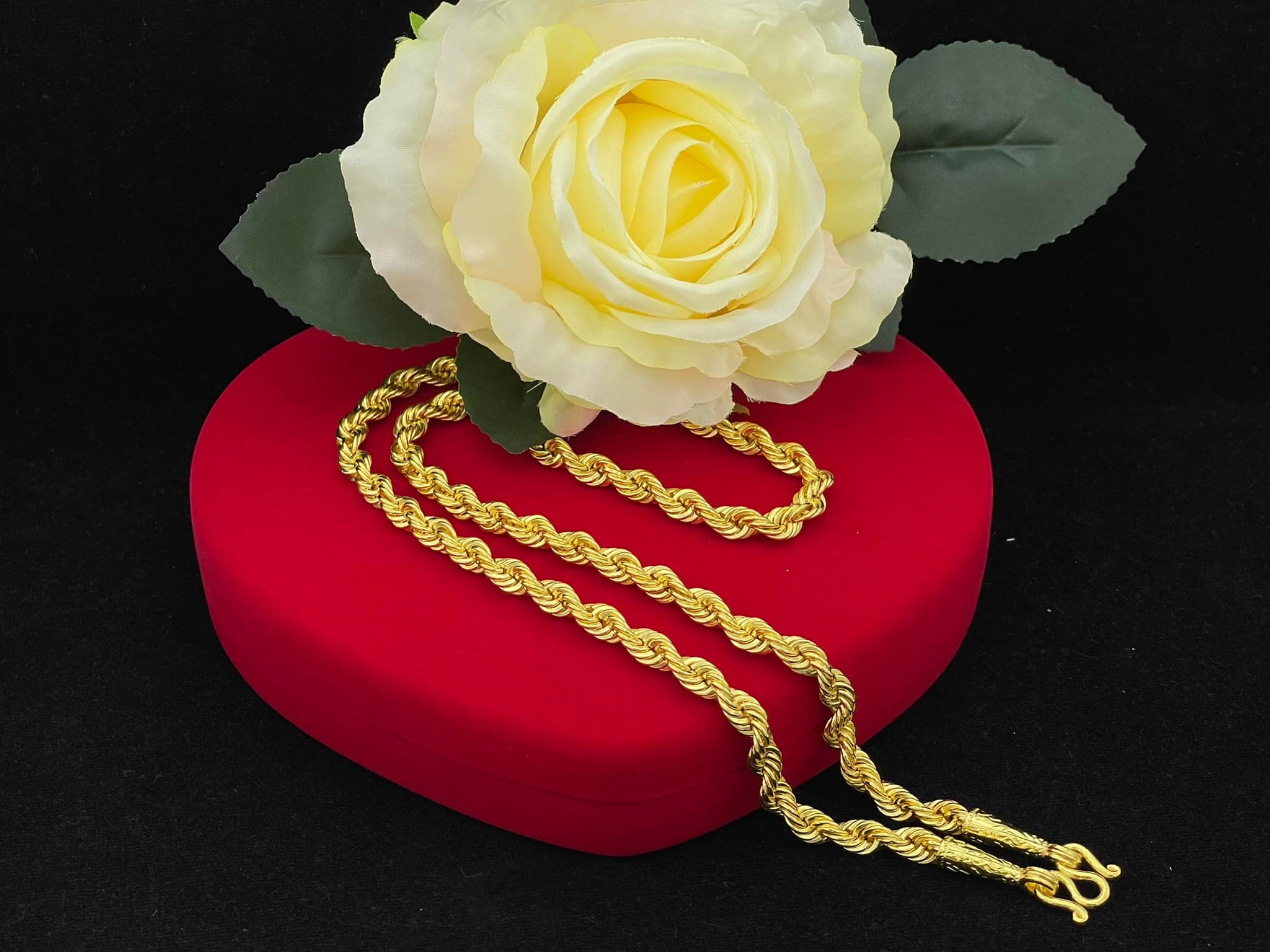 ♥️♥️ #สร้อยคอ2บ... - ห้างทองแม่ดำ MD Gold & Jewelry | Facebook