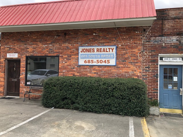 Jones Realty | Metter GA