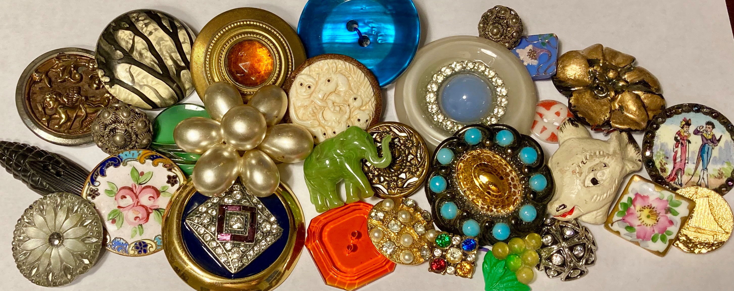 Pretty... check... - Antique & Vintage Collectable Buttons | Facebook